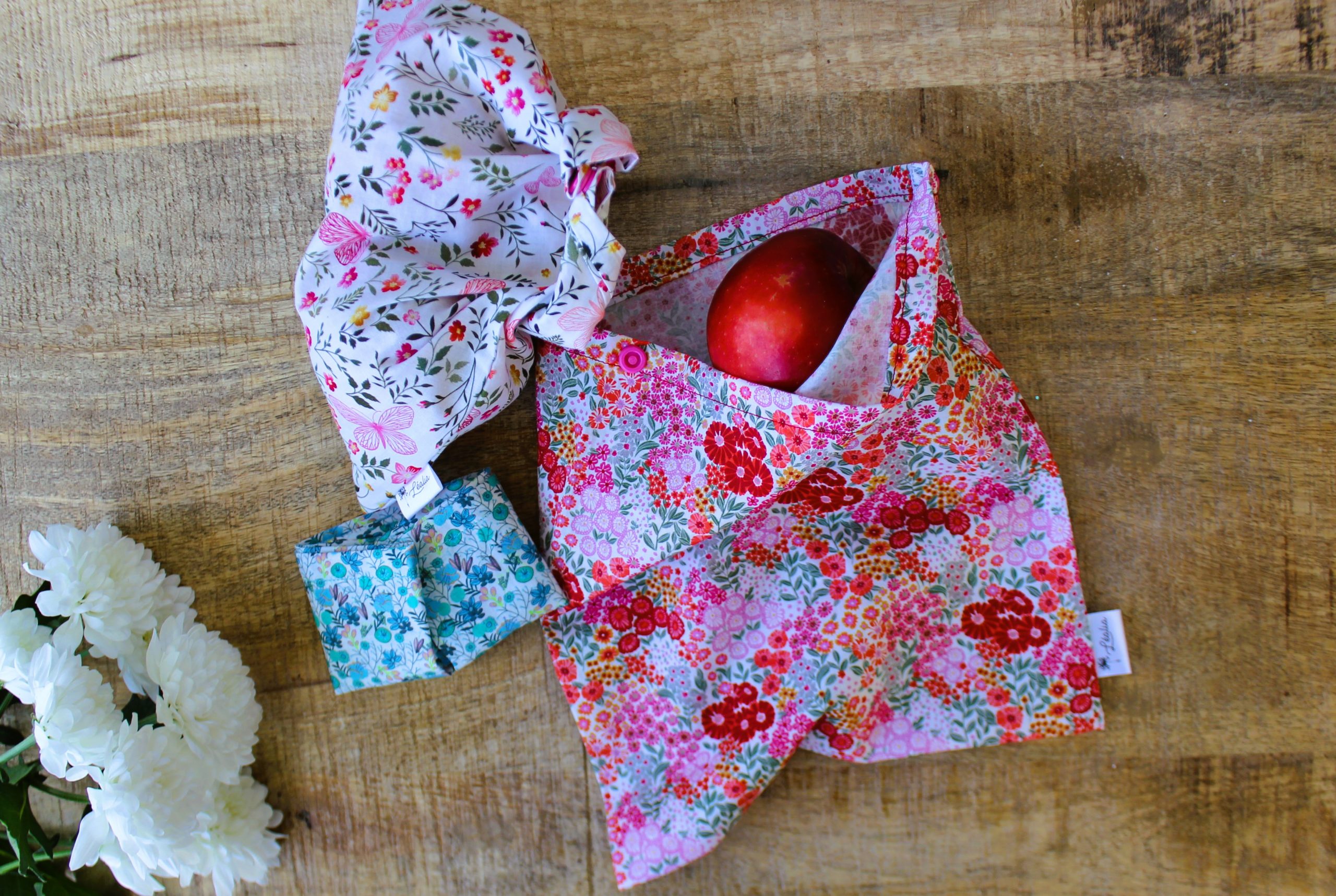 sac à vrac floral rouge bleu blanc papillon