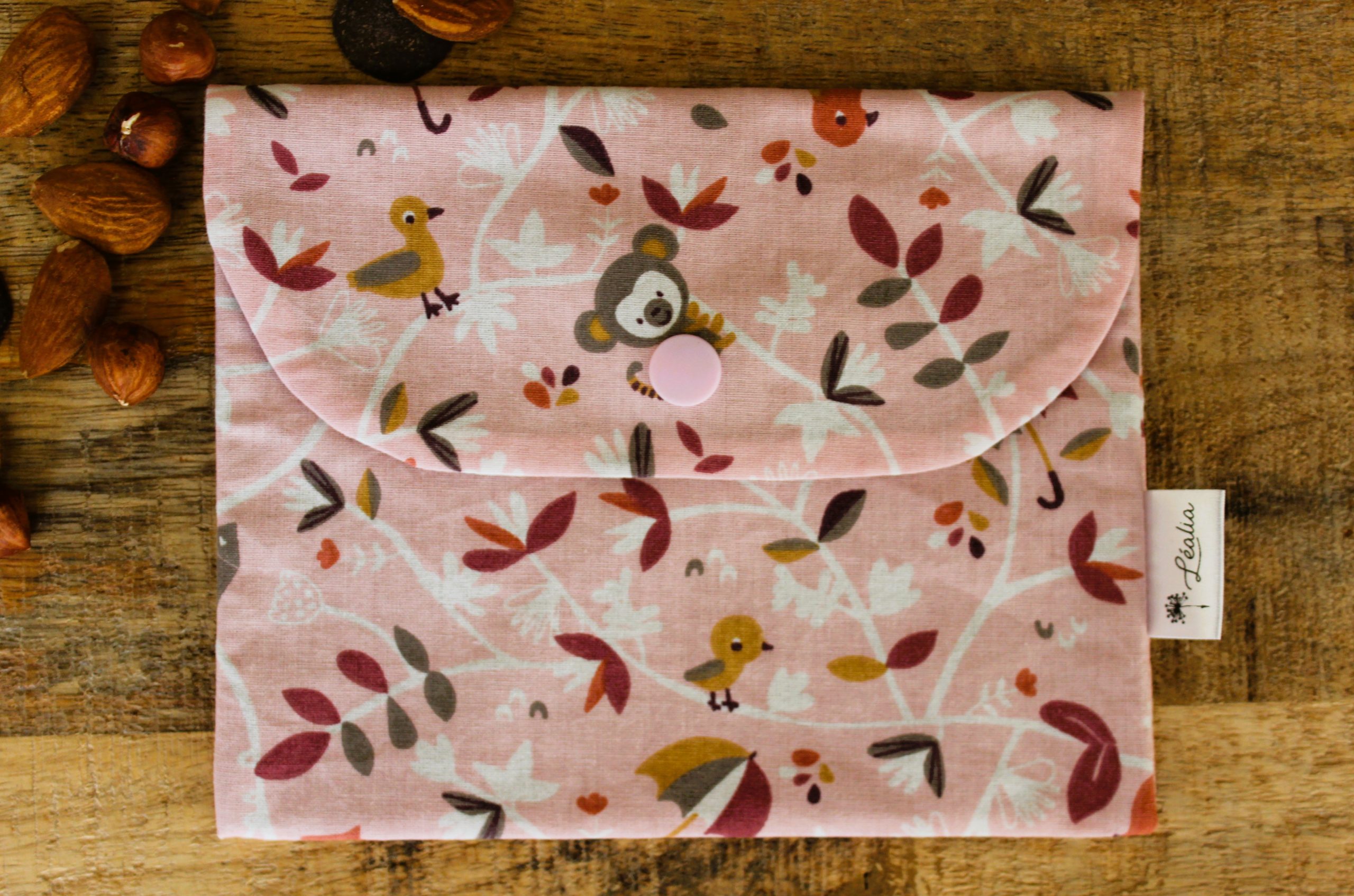 Pochette à goûter rose oiseau singe cabane