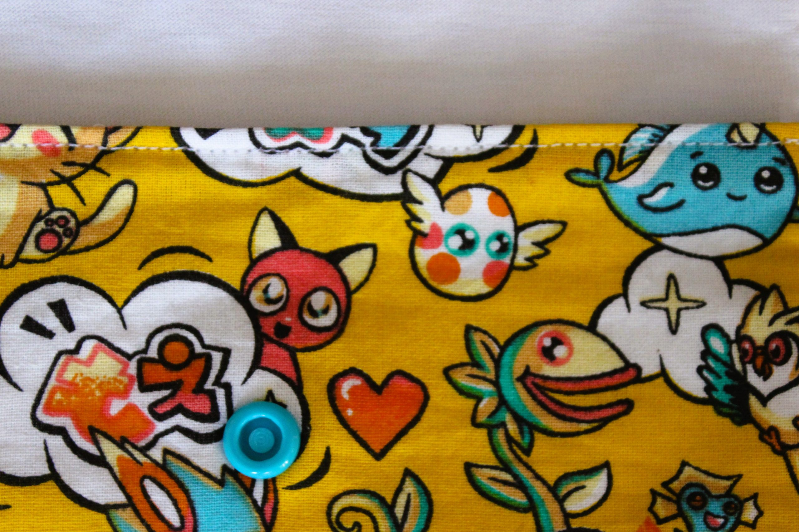 Pochette à goûter manga jaune chat renard narval