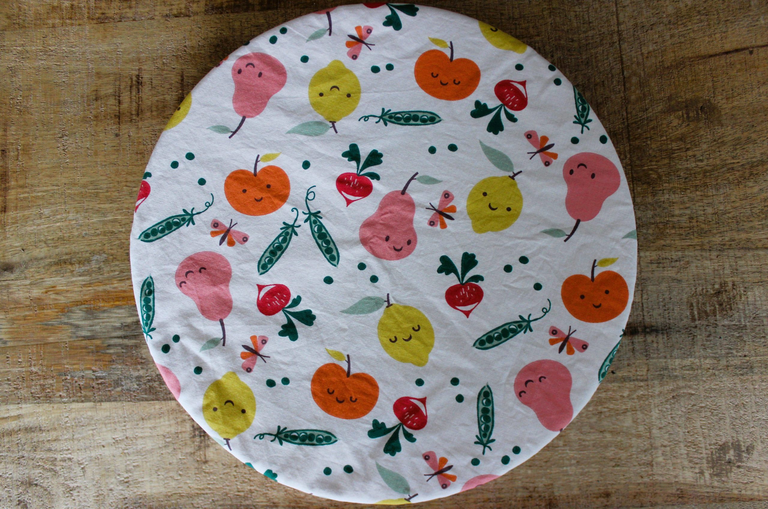 charlotte alimentaire légume et fruit : pomme poire petit pois radis