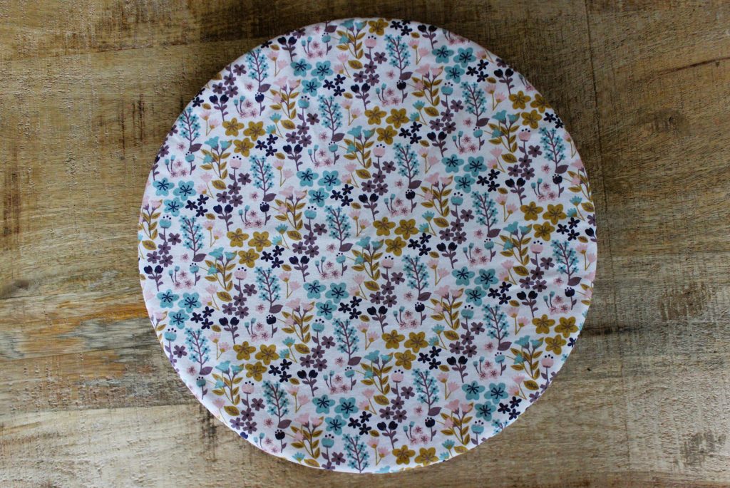charlotte alimentaire floral turquoise moutarde violet