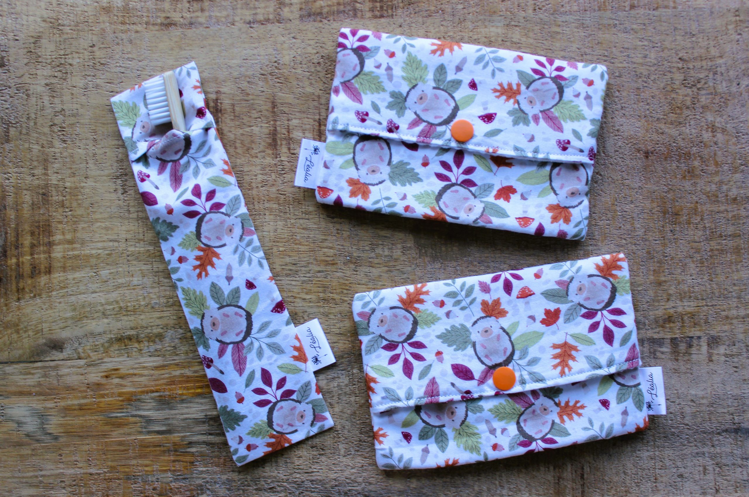 kit pochette brosse à dents et pochette à savon automne hérisson