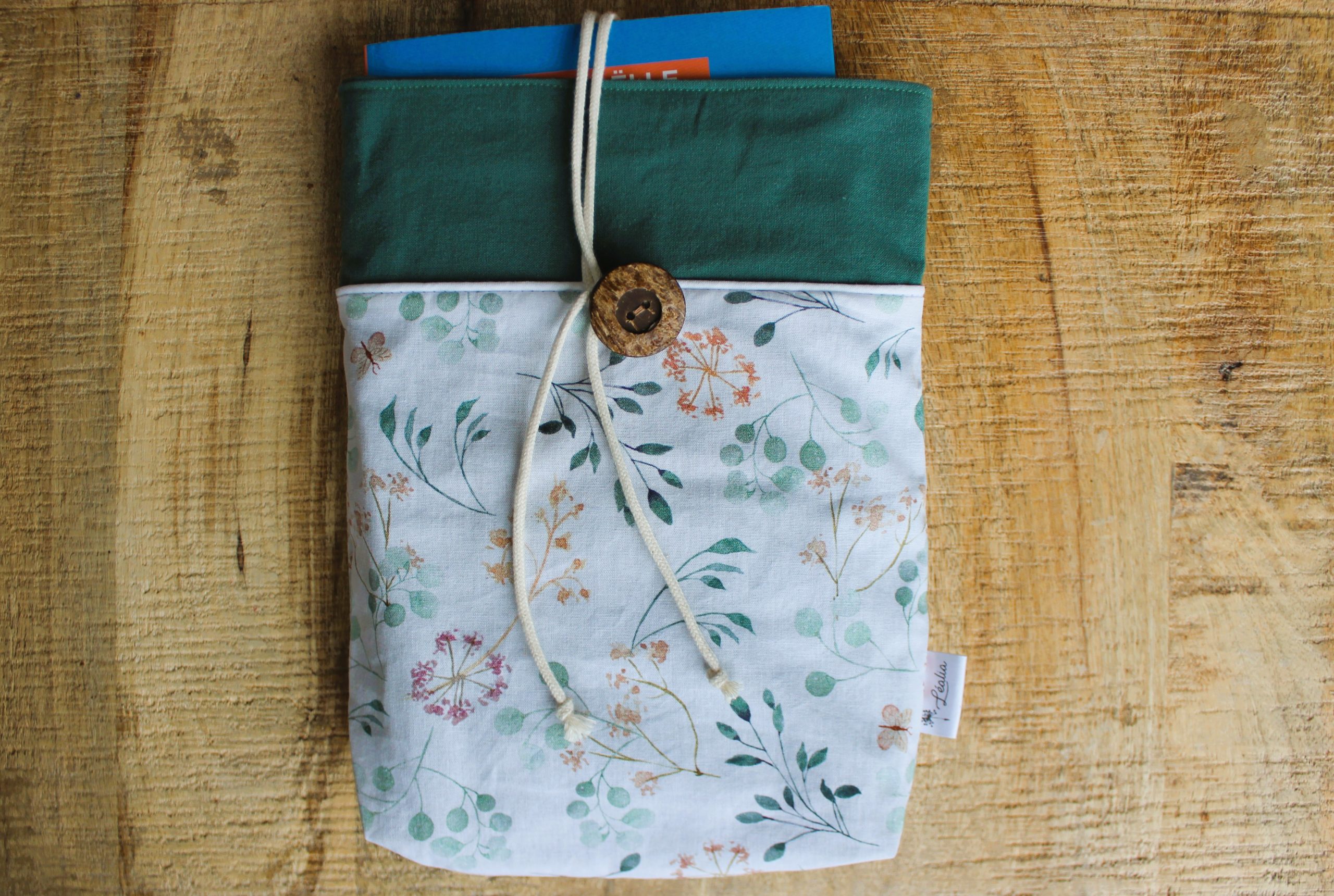 Pochette à livre verte floral
